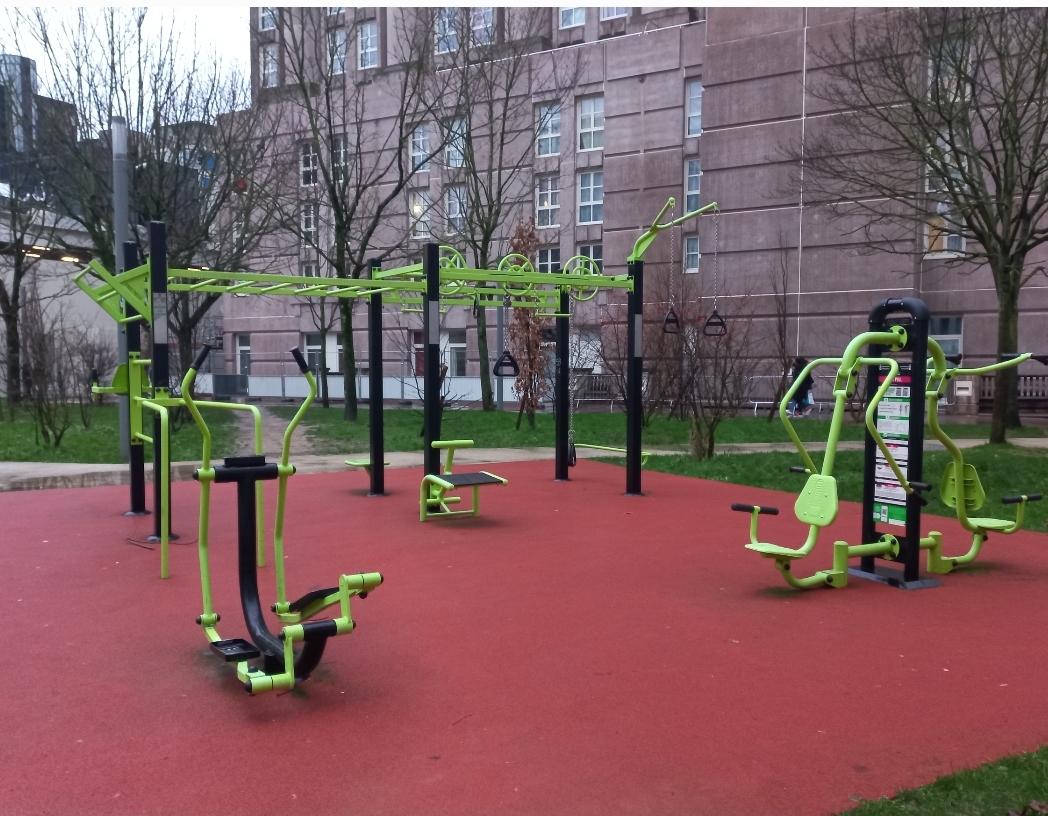 Équipements sportifs parc aux oiseaux